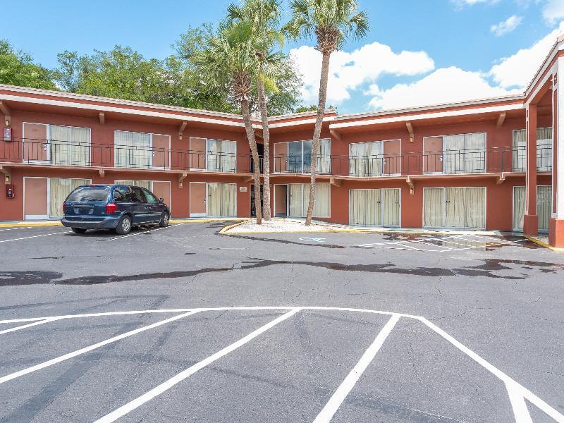 Oyo Hotel Mustang Silver Spring Fl 실버스프링 외부 사진
